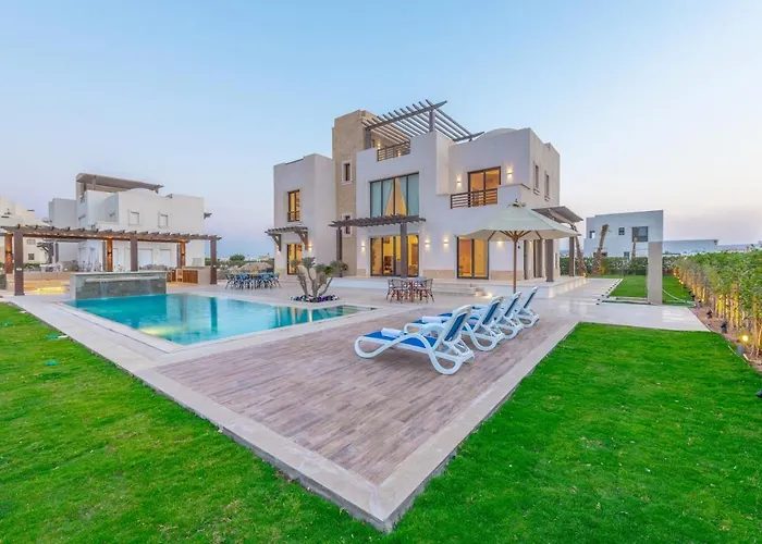 Ancient Sands Gouna 4br Heated Pool & Lagoon