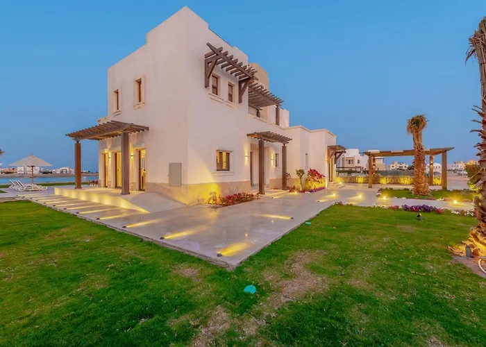 Ancient Sands Gouna 4br Heated Pool & Lagoon Villa